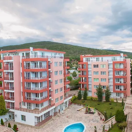 Privilege アパート *